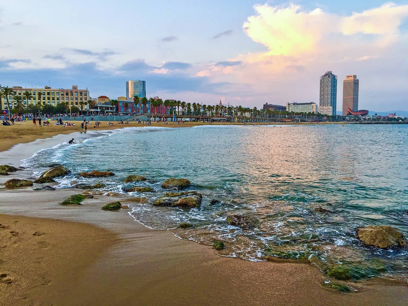 How to Prepare for Barcelona, Spain: 21 Essential Barcelona Tips and