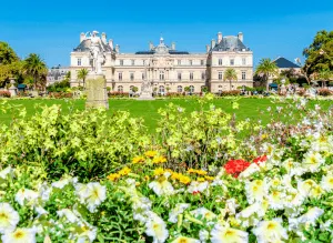 While the gardens at the Jardin du Luxembourg are beautiful during the summer, August is definitely not the ideal time to visit Paris.