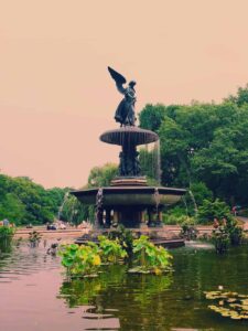 Beautiful Bethesda Fountain is one of my favorite photo spots in New York City. 