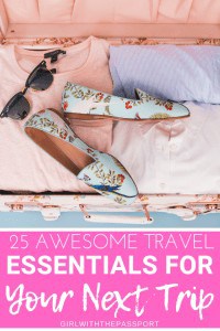 Oprah, eat your heart out! This is my list of 25, must have travel items that this traveler loves and uses every single day. So if you have no idea what to get the traveler in your life, or if the people in your life have no idea what to get you, then this is the travel gift list for you. Plus, everything on this list is reasonably priced. #travelgifts #giftlist #travelessentials #travelitems #travelaccesories