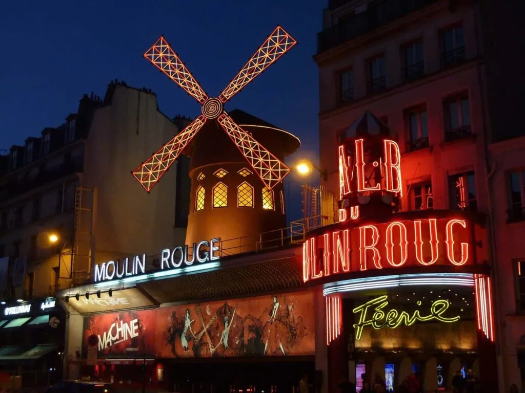 View of the Moulin Rouge in the evening. 