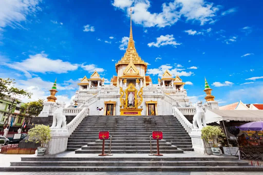The glistening, golden beauty of Wat Traimit in Bangkok.