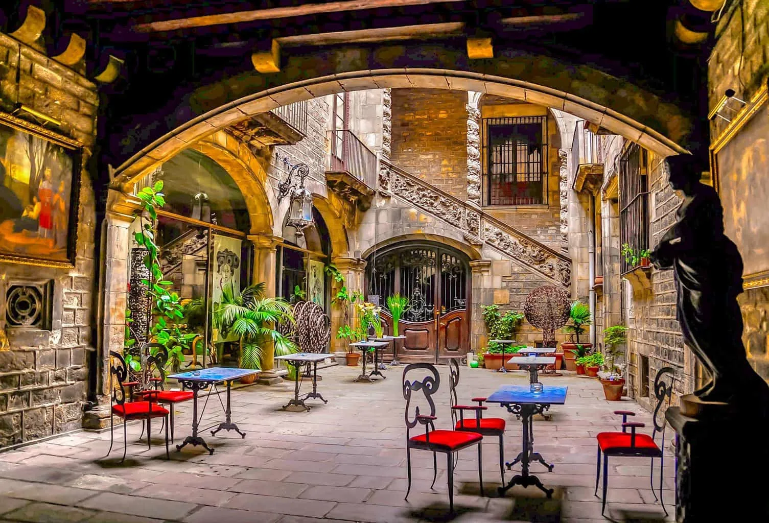 The charming, Baroque courtyard of Barcelona's Palau Dalmases (image sourced from Flickr.com) 