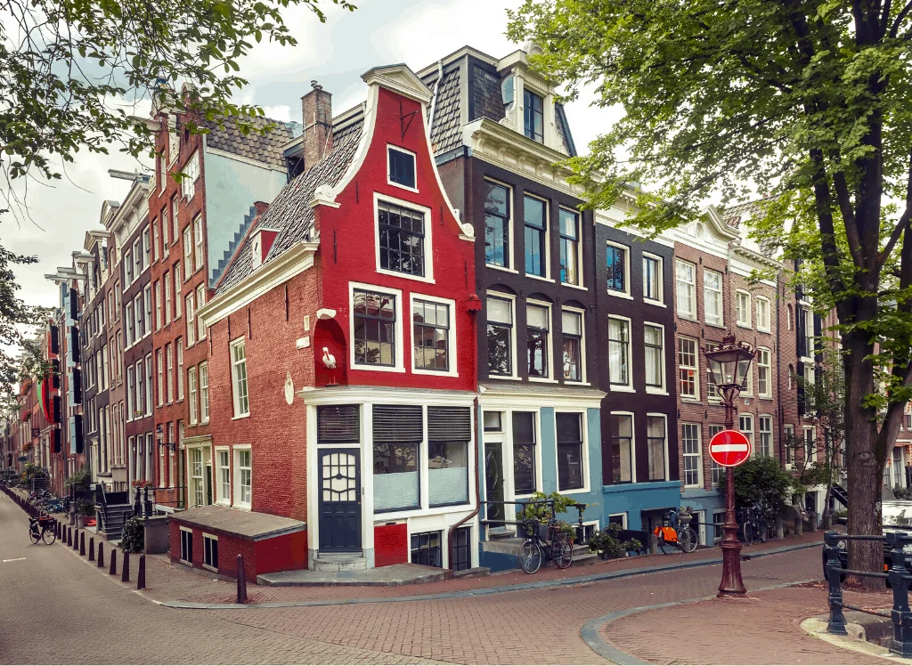 Enjoy the architectural charm and beauty of the houses and shops that line many of Amsterdam's streets, including Nieuwe Spiegelstraat.