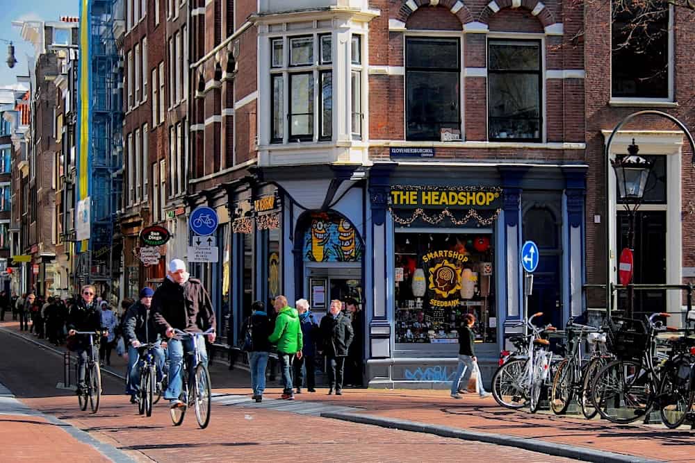 De Nieuwe Hoogstraat is another one of the streets in Amsterdam that is famous for shopping. 
