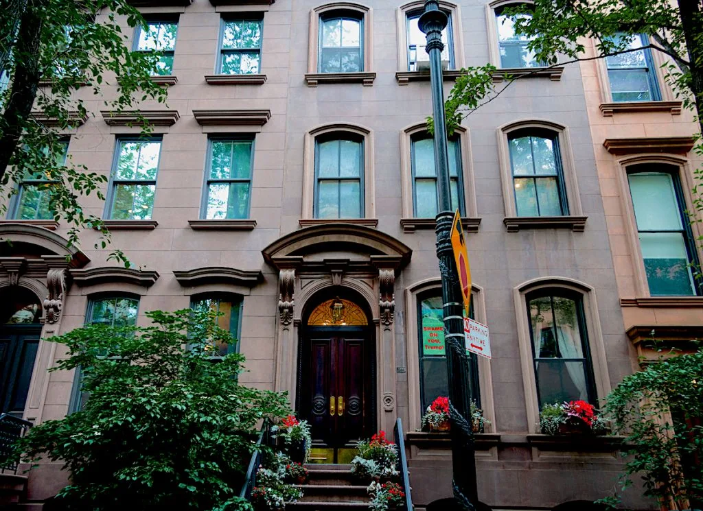 Exterior of Carrie Bradshaw's Apartment, one of the best outdoor activities in New York City
