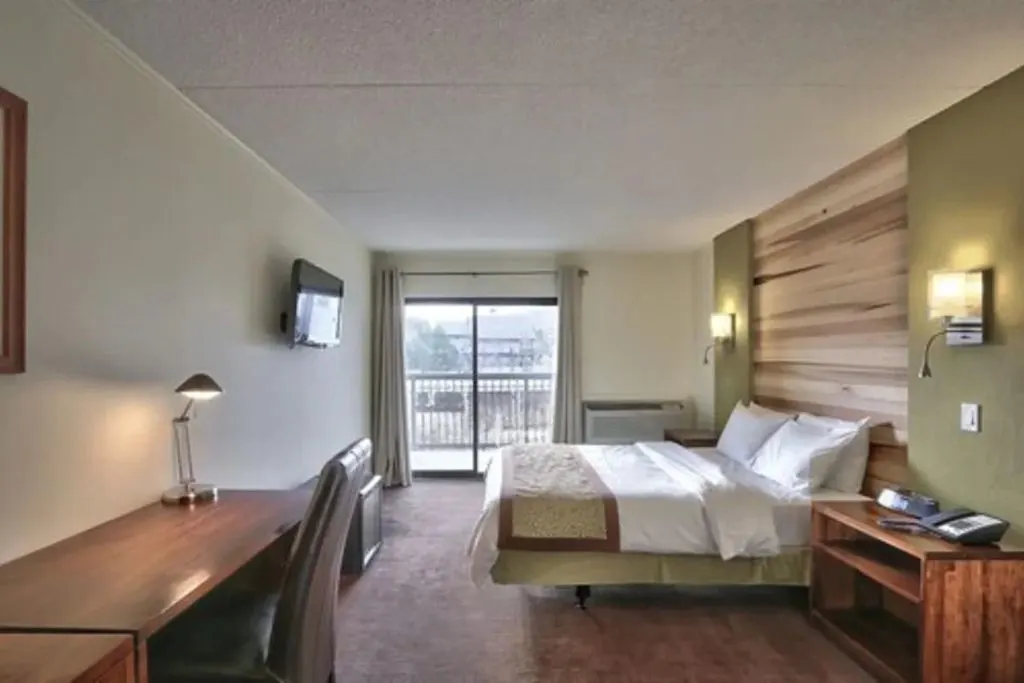 Sleek rooms inside Blue Mountain Resort, one of the most romantic getaways in Ontario. 