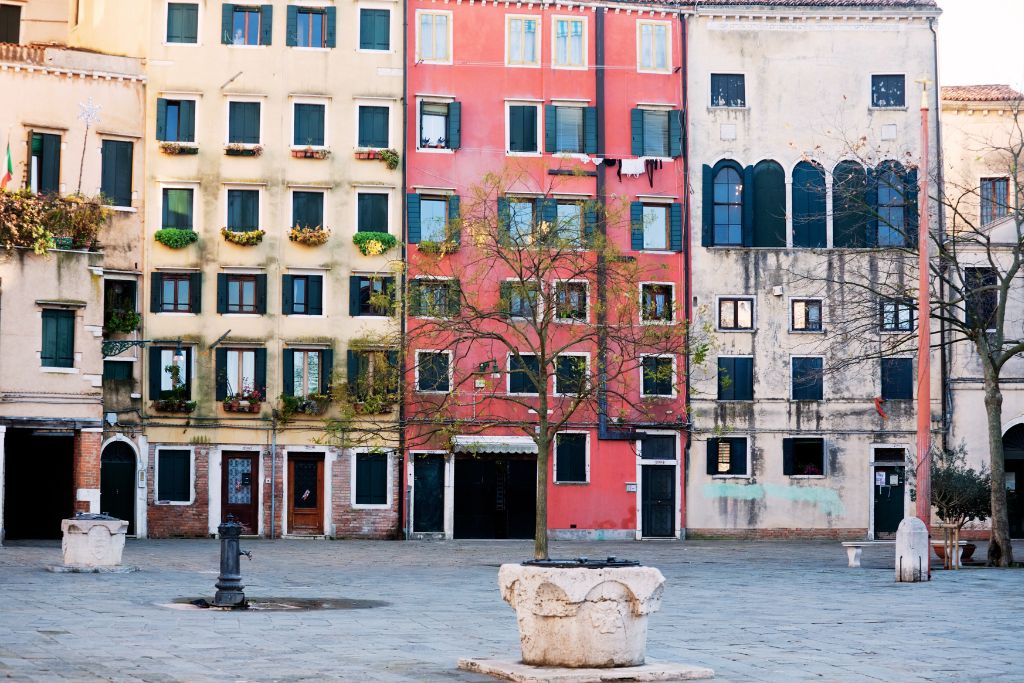 Colorful buildings of the Jewish Quarter in Venice. 