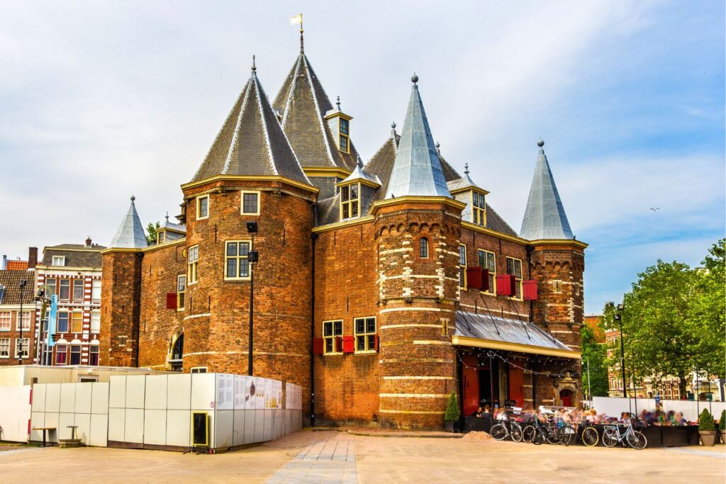 The brick castle in the middle of Nieuwmarkt. 