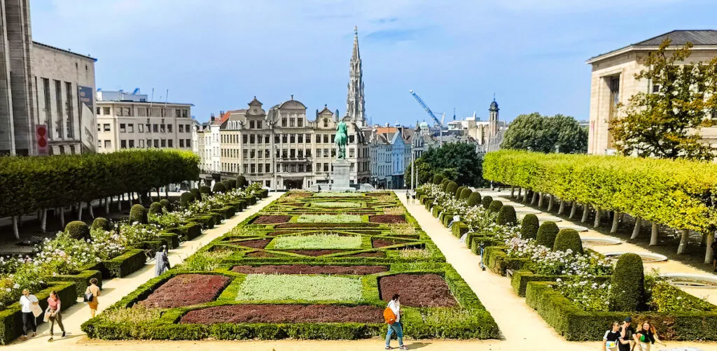 A view of the stunning flowers that make up the Mont de Arts with a lovely green statue in the background. This place is a must see during your day in Brussels. 